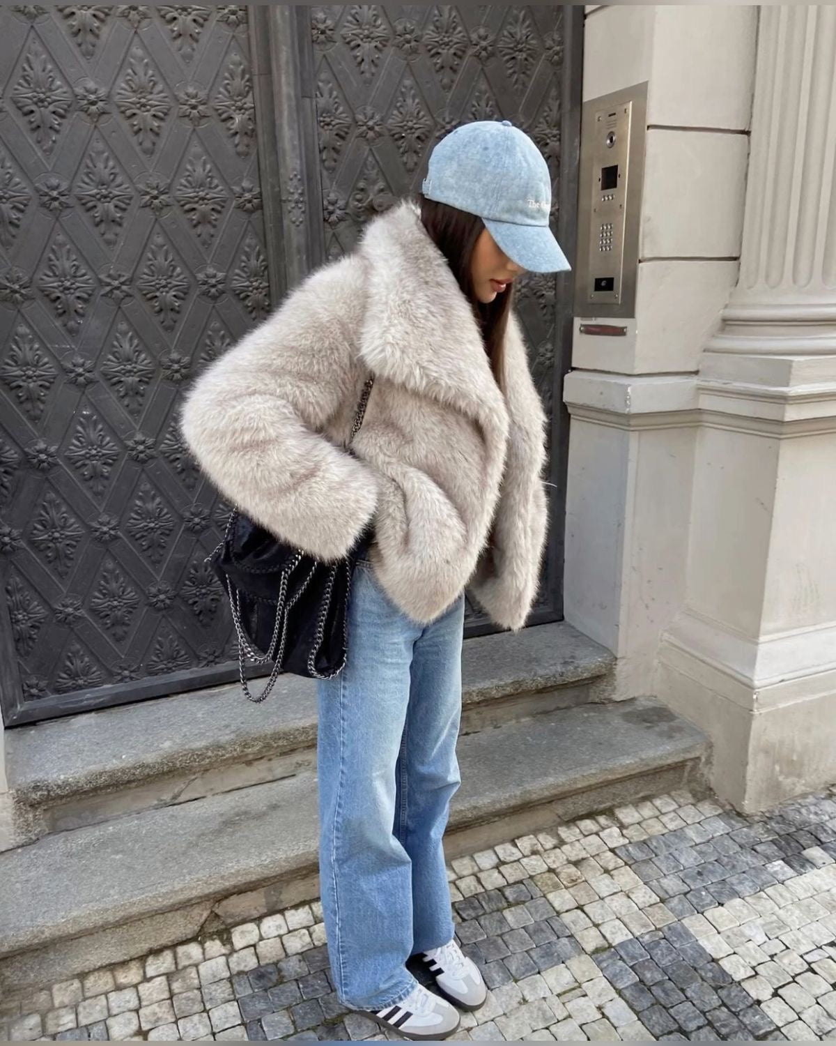 Mary | Luxurious Faux Fur Coat