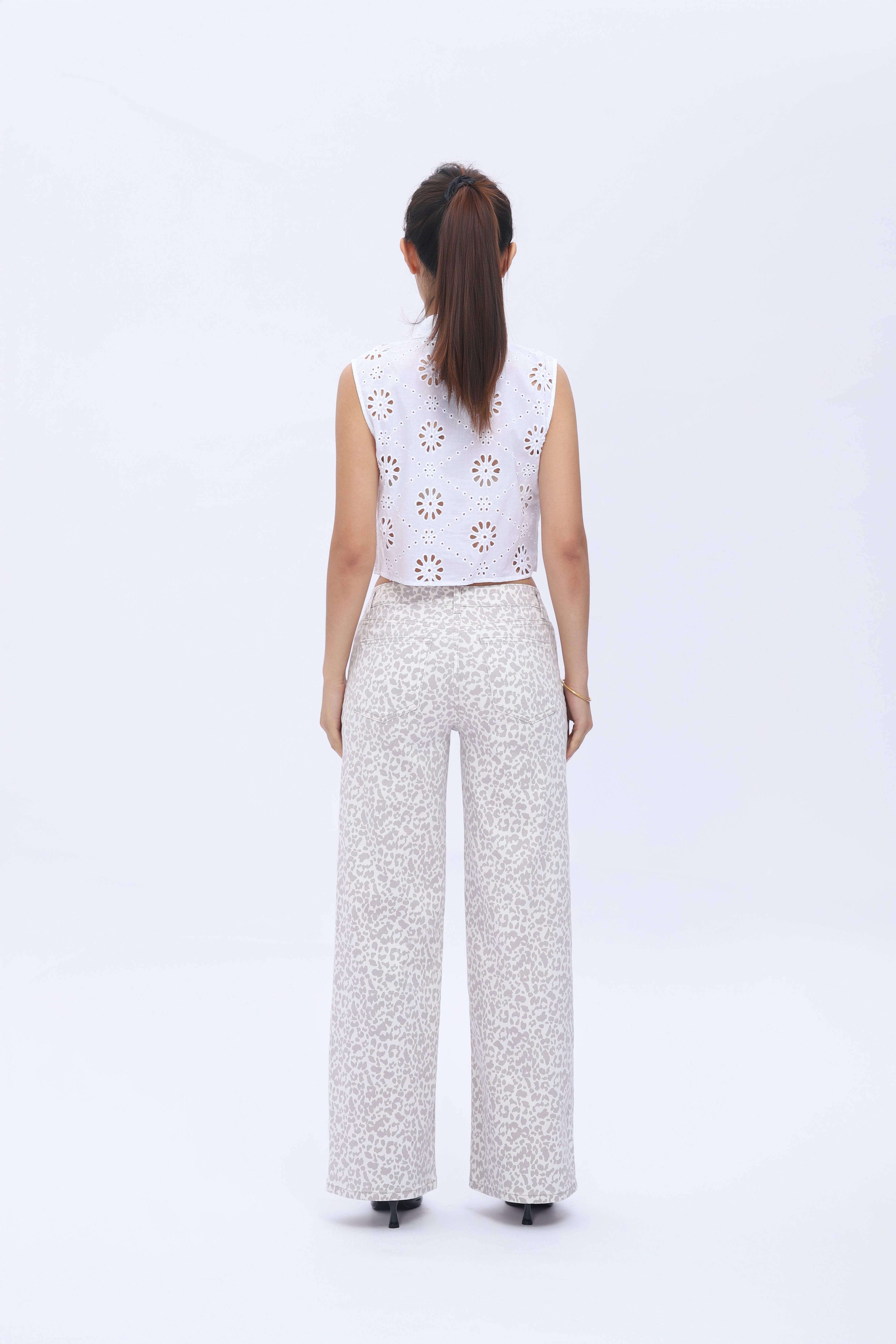 Mid-Low Rise Baggy Jeans